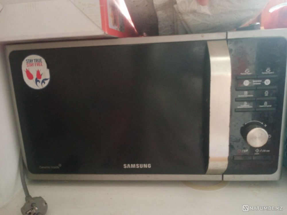 Продам микроволновую печь Samsung Алматы - изображение 2