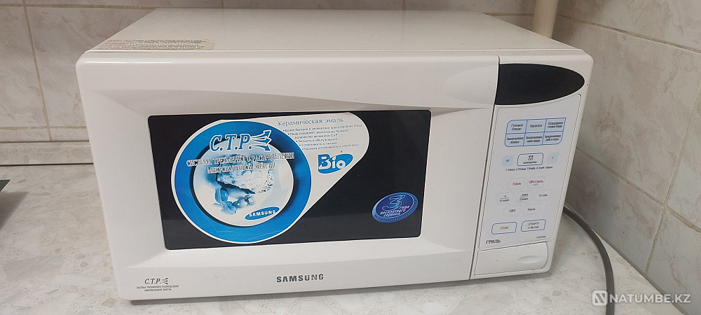 Микроволновая печь Samsung CE2833NR Алматы - изображение 1