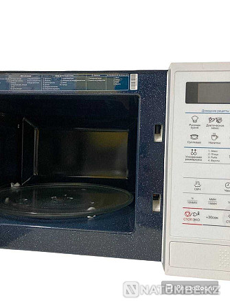 microwave oven Samsung Almaty - photo 2