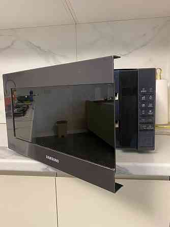 Продам Микроволновую печь Samsung  Алматы