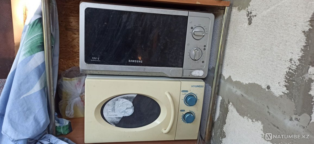 Selling microwave Almaty - photo 1