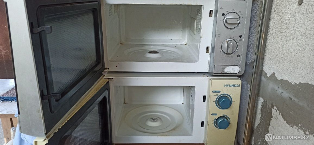 Selling microwave Almaty - photo 2