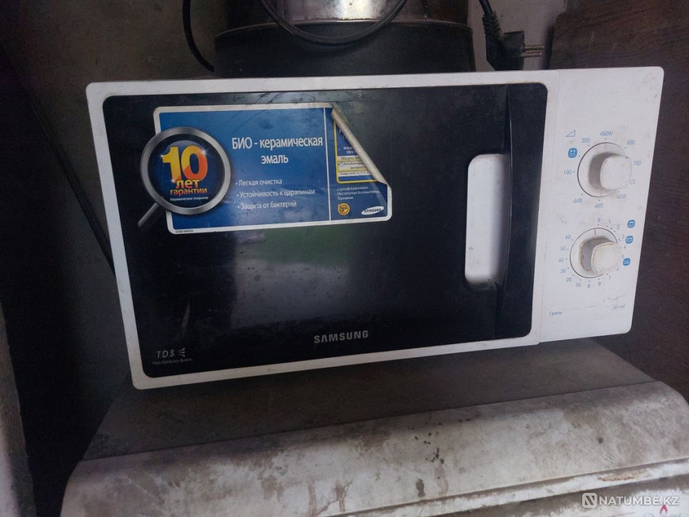 Микроволновка Samsung Алматы - изображение 1
