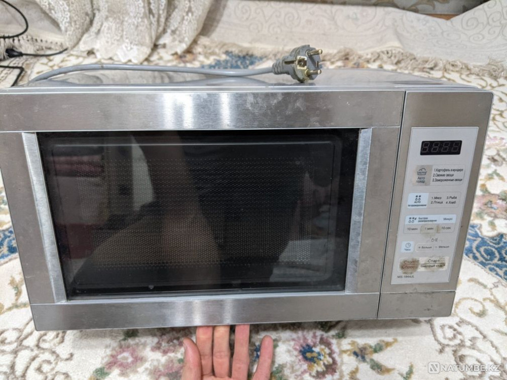Microwave oven LG Almaty - photo 1