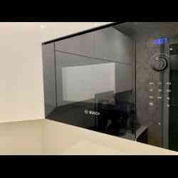 Встраиваемая микроволновка BOSCH BFL524MB  Алматы