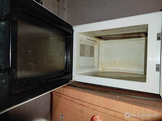 Microwave in good condition Almaty - photo 2