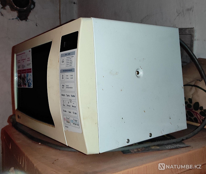 Microwave in good condition Almaty - photo 3