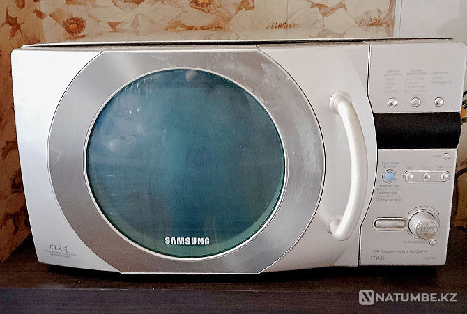 Sell microwave oven - grill SAMSUNG for spare parts. Almaty - photo 1