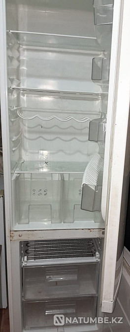 Холодильник Zanussi Алматы - изображение 1