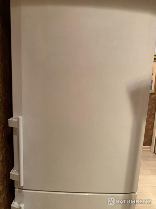 Selling refrigerator in good condition Almaty - photo 1