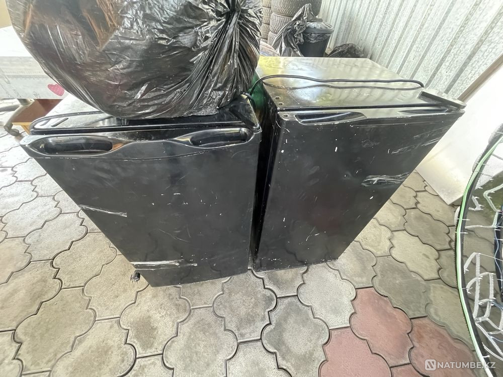 Продам два холодильника Алматы - изображение 1