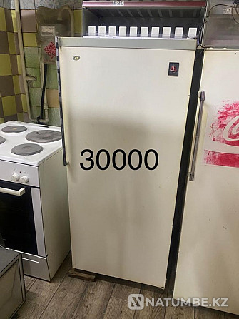 Витринные холодильники ; морозильники б/у ; торговое оборудование . Алматы - изображение 4