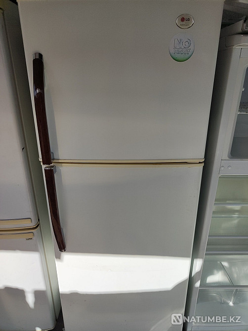 Selling LG Lg refrigerator Almaty - photo 2