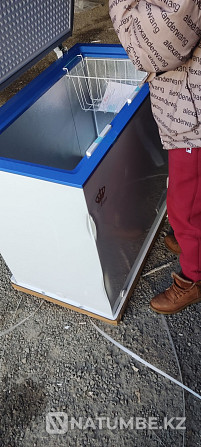 Selling a freezer, a new freezer with a dent, a year of warranty available Almaty - photo 2