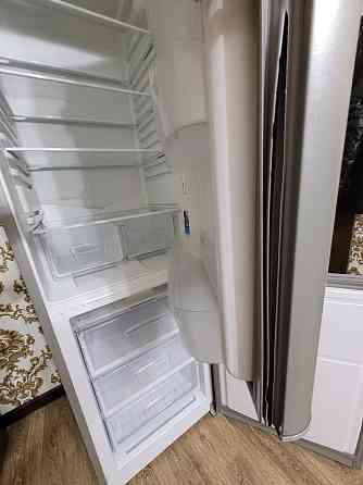 Холодильник в отличном состоянии Almaty