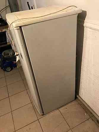 продается холодильник Алматы