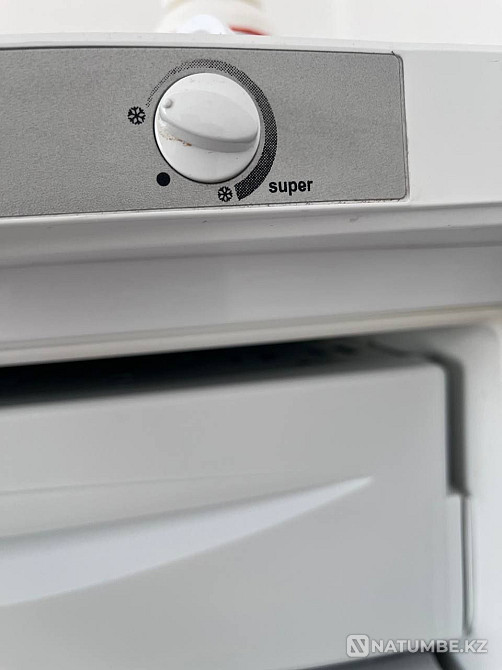 Морозильник indesit 142л Алматы - изображение 3