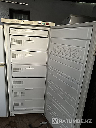 Freezer in working order Almaty - photo 2