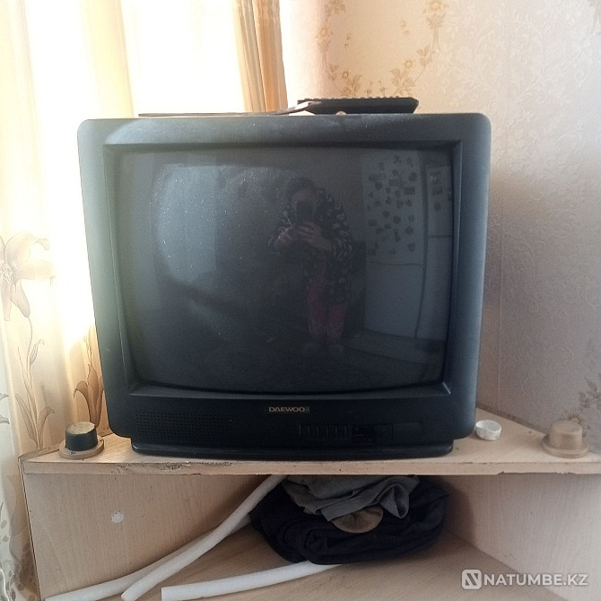 Selling a refrigerator; does not work; and I’ll give you a working TV as a gift) Almaty - photo 7