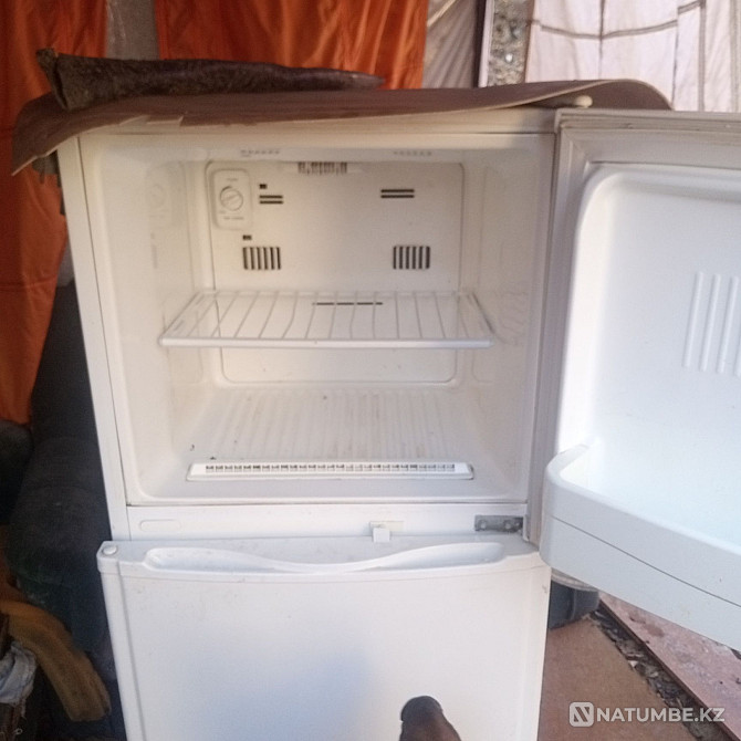 Selling a refrigerator; does not work; and I’ll give you a working TV as a gift) Almaty - photo 4