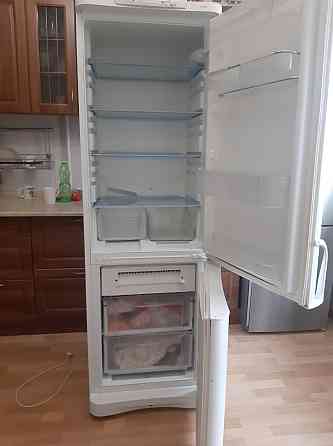 Продам холодильник Б/У indesit Almaty