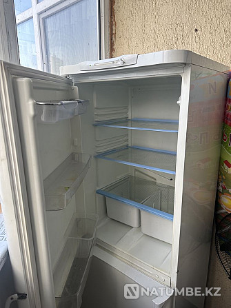 Selling refrigerator Indesit Almaty - photo 2