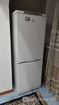 Холодильник indesit Алматы - изображение 1
