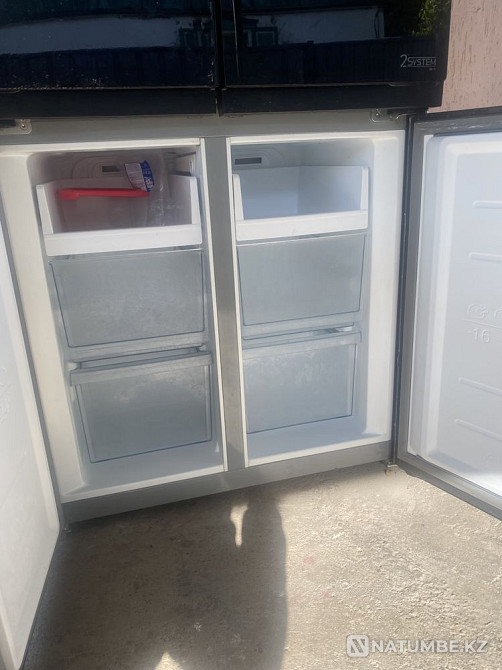 Selling a used refrigerator Almaty - photo 4