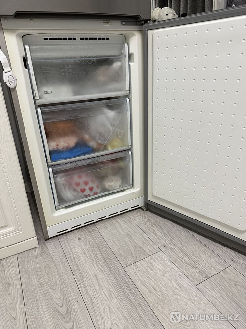 Selling Bosch refrigerator Almaty - photo 3