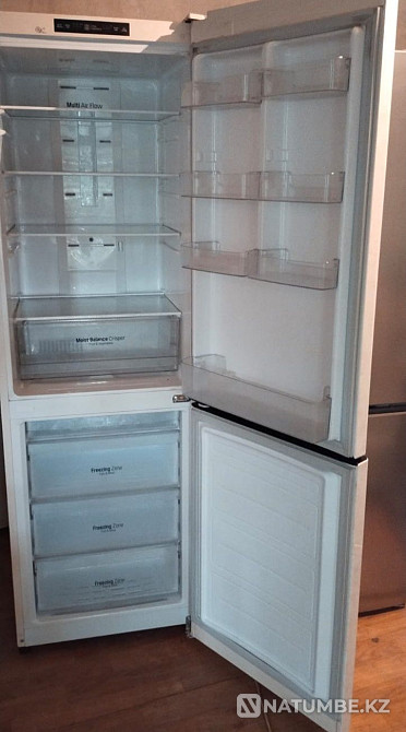 Selling refrigerator Almaty - photo 1