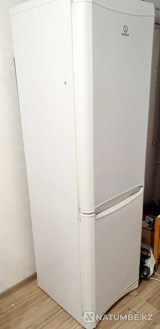 Холодильник Indesit Алматы - изображение 1