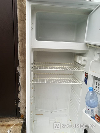 Used refrigerator Indesit Almaty - photo 2