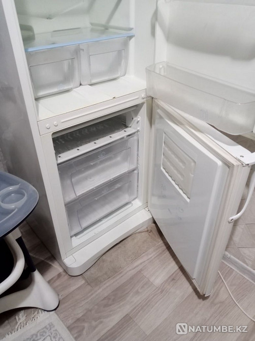 Selling refrigerator Almaty - photo 5