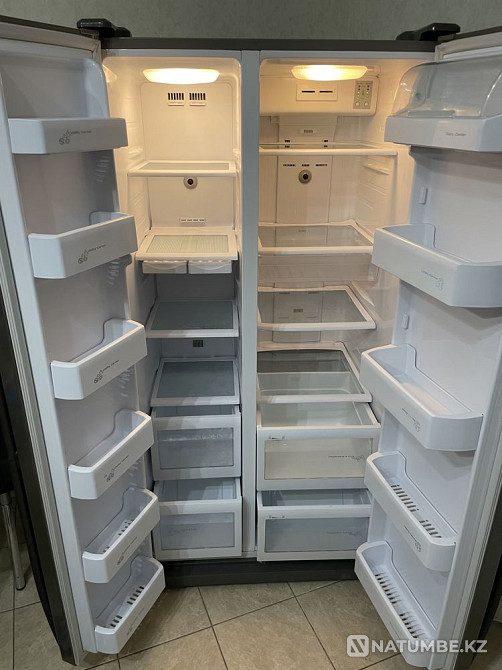 Холодильник Samsung Алматы - изображение 3