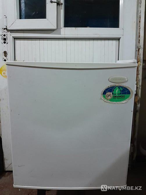 I'm selling two compact mini refrigerators that work great Almaty - photo 3