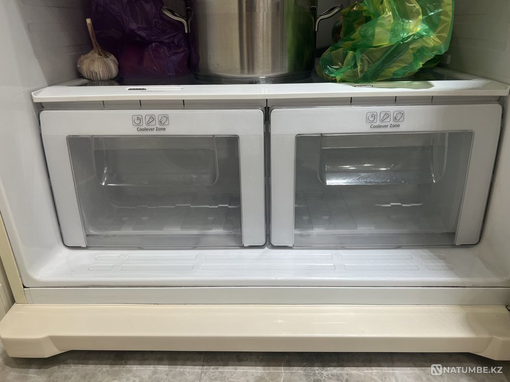 Продам холодильник Samsung 83.6 см Алматы - изображение 6