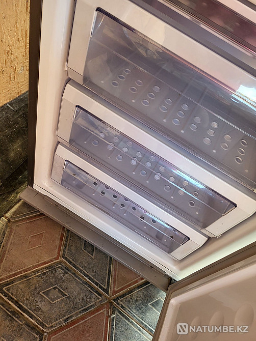 Холодильник Самсунг 2 метра Алматы - изображение 3