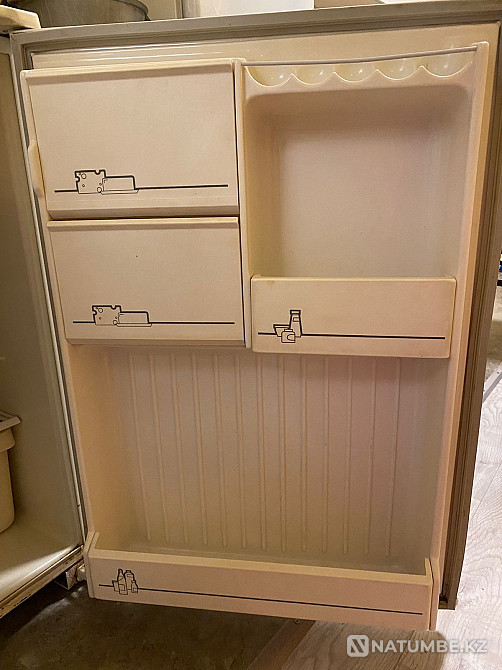 Refrigerator in good condition Almaty - photo 3