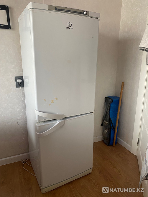 Холодильник Indesit Алматы - изображение 1