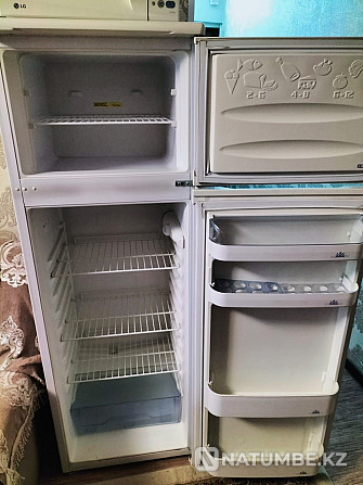 Refrigerator urgently Almaty - photo 2