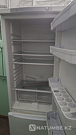 Selling refrigerator indesit Almaty - photo 2