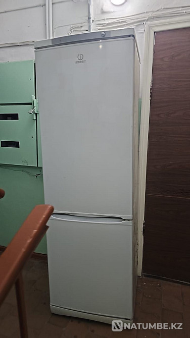 Продам холодильник indesit Алматы - изображение 1