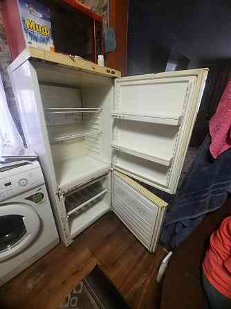 Продам холодильник. Советский рабочий. Алматы