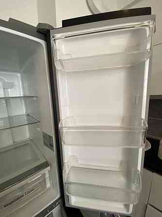 4 - х дверный холодильник DAEWOO Алматы