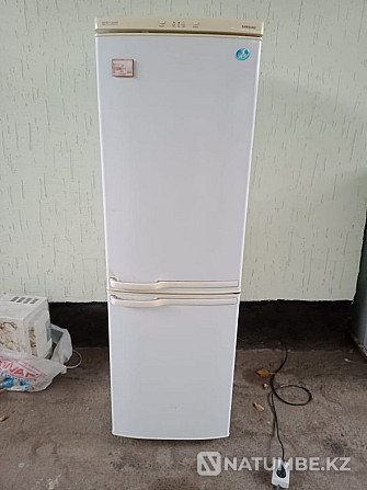 Холодильник рабочий с доставкой Алматы - изображение 1