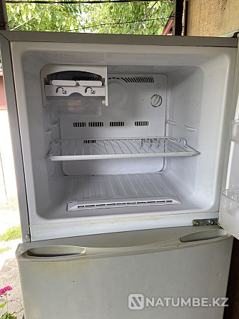 Холодильник Samsung Алматы - изображение 3