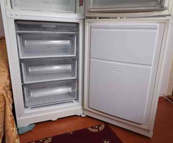 ЖУМЫС ЖАСАМАЙДЫ! /НЕ РАБОЧИЙ! / Продам холодильник Hotpoint - Ariston Almaty