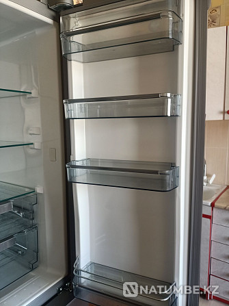 Selling a two-chamber refrigerator with 4 doors Almaty - photo 4