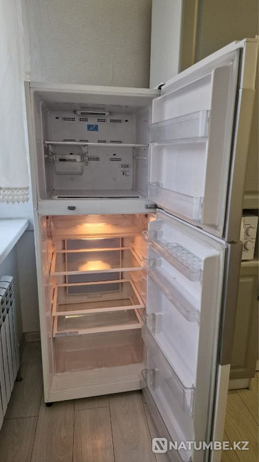 Продается холодильник. На ремонте не был. Алматы - изображение 3