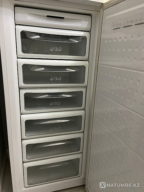 Морозильник вертикальный Алматы - изображение 3